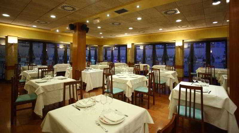 Hotel La Bilbaina à Vitoria-Gasteiz Extérieur photo