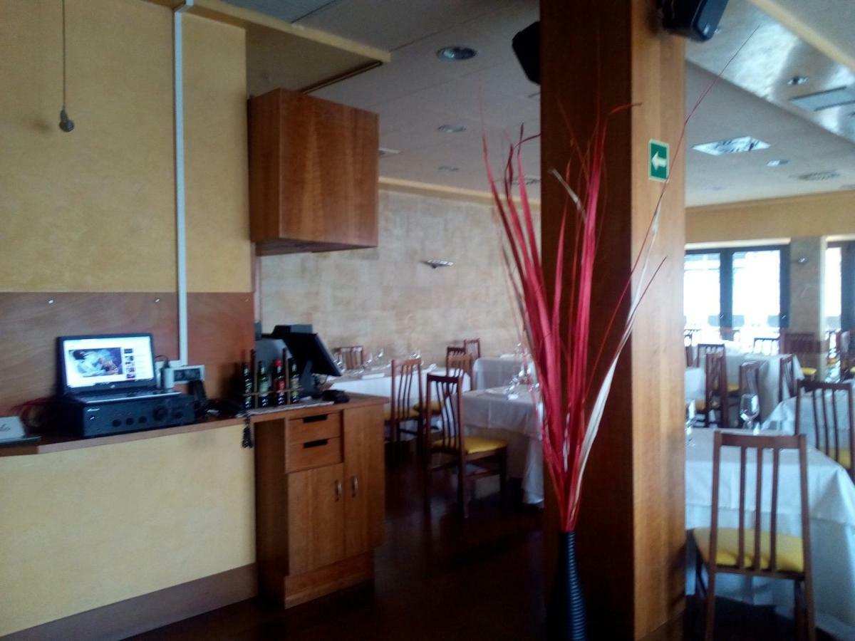 Hotel La Bilbaina à Vitoria-Gasteiz Extérieur photo