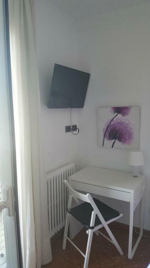 Hotel La Bilbaina à Vitoria-Gasteiz Chambre photo